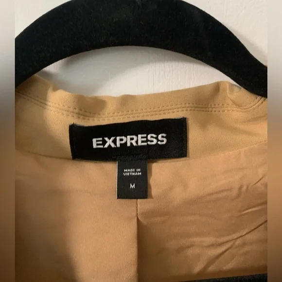 Express Blazer - Picture 2 of 7